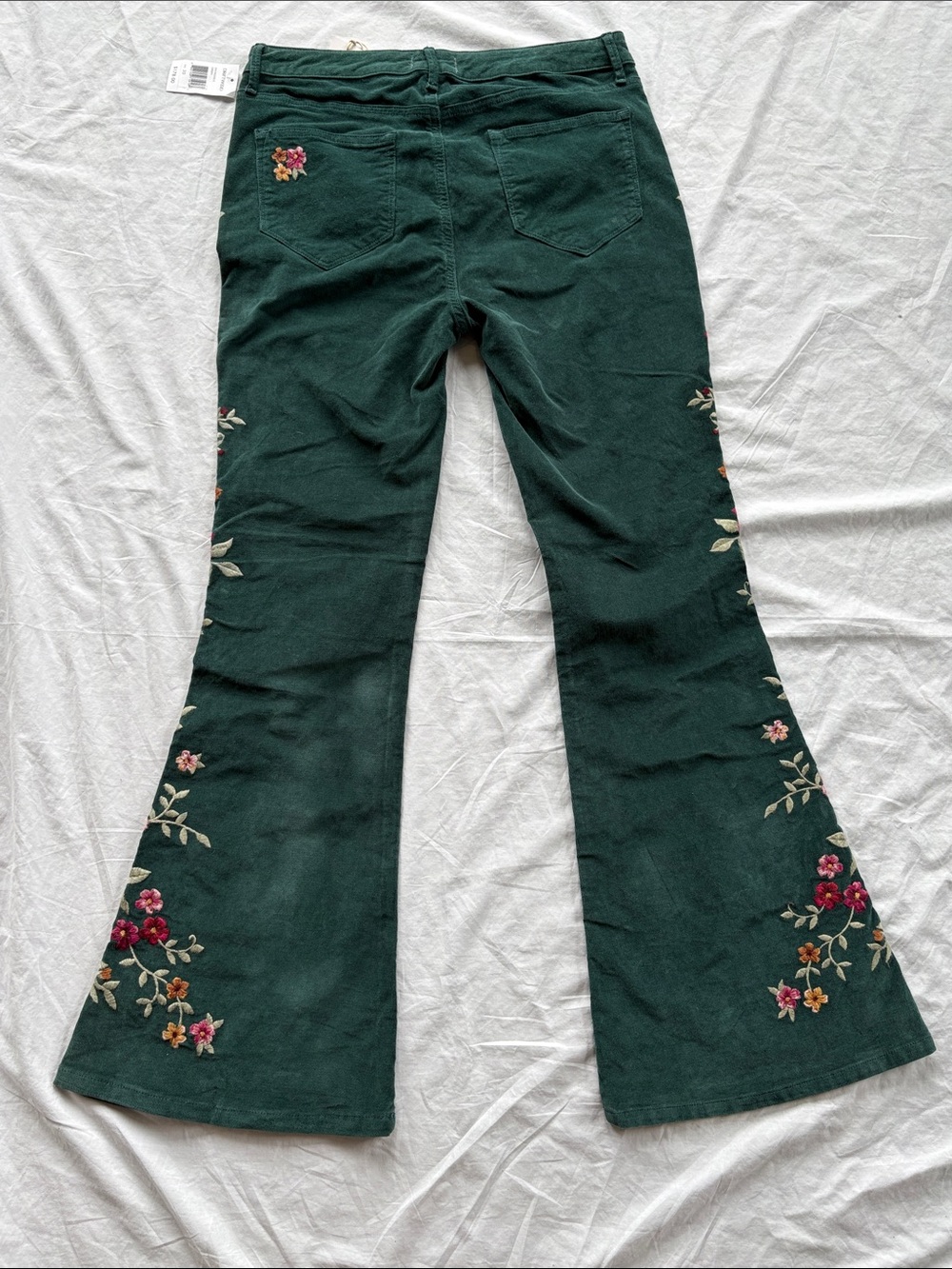 Driftwood Farrah Floral Embroidered Corduroy Flare Jeans Womens Size 30 x 32 - Picture 11 of 13